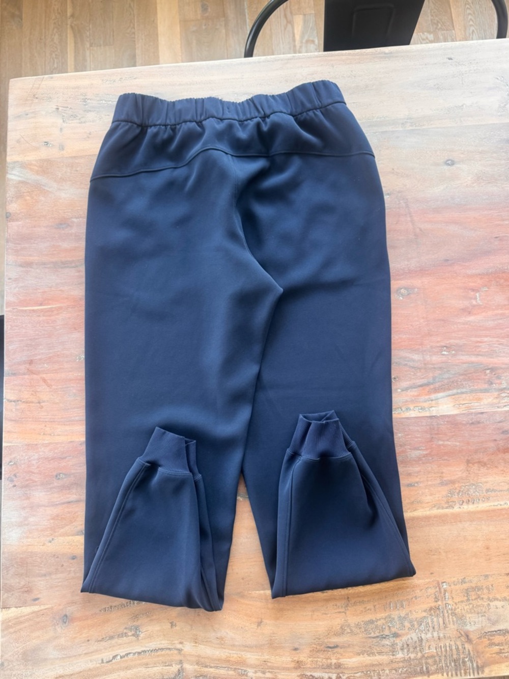 Lululemon On the Fly joggers lot of 5. Size 6 - Picture 4 of 15